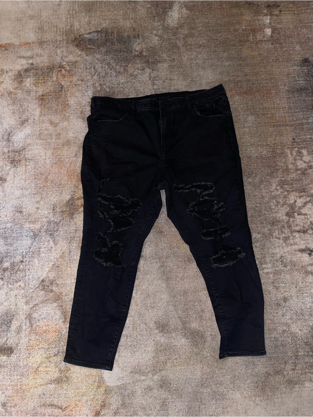 American Eagle Outfitters Black  Skinny Ripped Jeans size 22